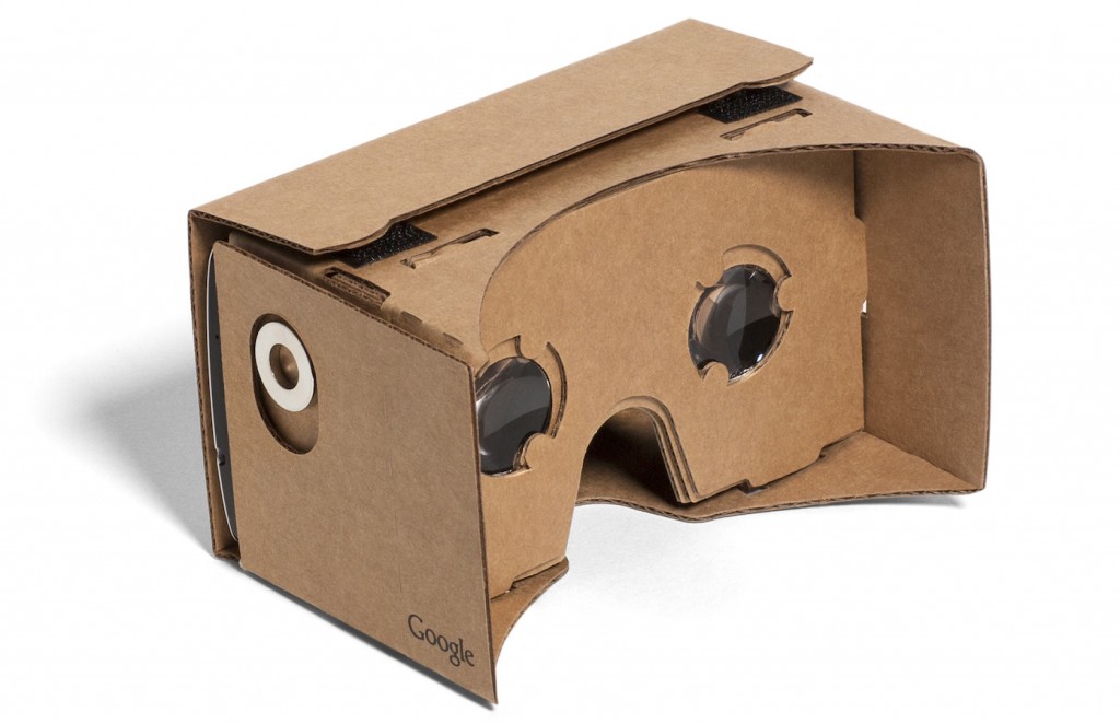 Un exemplaire de Cardboard de Google.