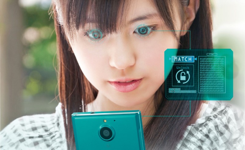smartphone reconnaissance oculaire Fujitsu