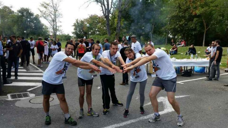 L'équipe Intesens et celle d'Elemca labo à la connectedrun. Photo Twitter