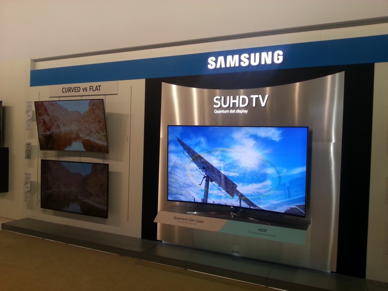 SUHD TV avec l'écran Quantum Dot