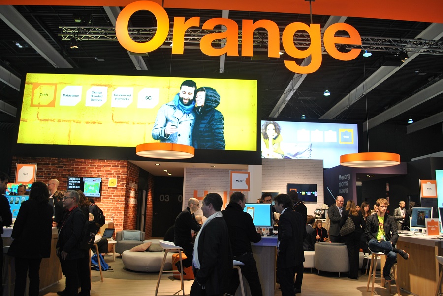 orange 5G mwc demonstrations