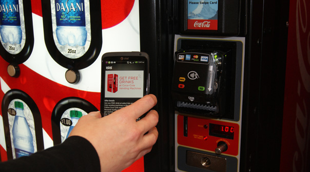 coca cola m paiement societe machine boisson iot smartphone