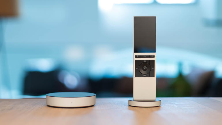 telecommande neeo iot connectee sevenhugs smart home kickstarter 