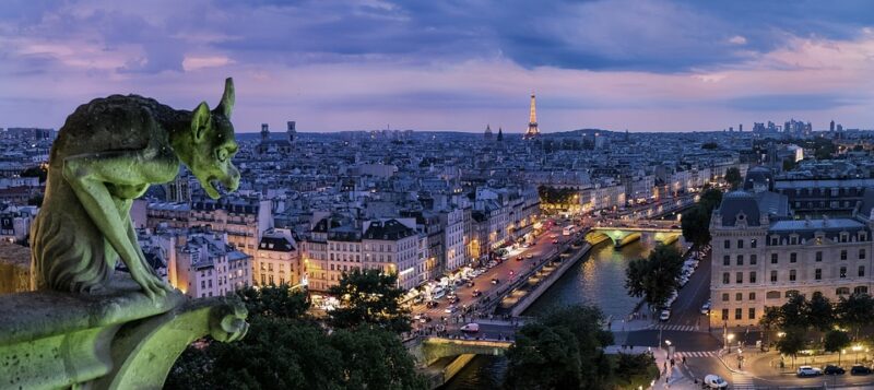 PARIS