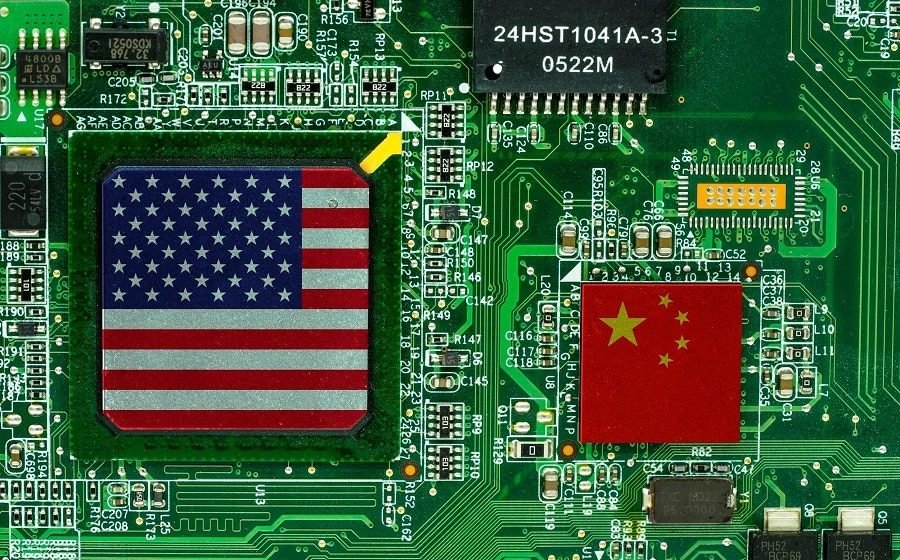 Technologie à semi-conducteur : la guerre technologique ente les Etats-Unis et la Chine pénalise encore Pékin