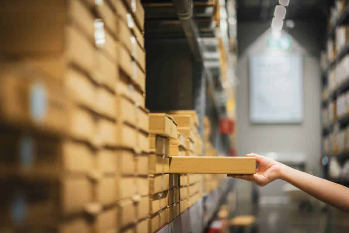Logistique : comment fonctionne le pick to light ?