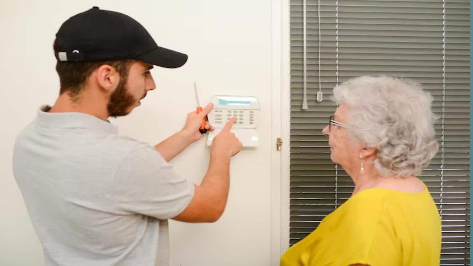 Installateur d’alarme agréé : quels sont ses avantages ?