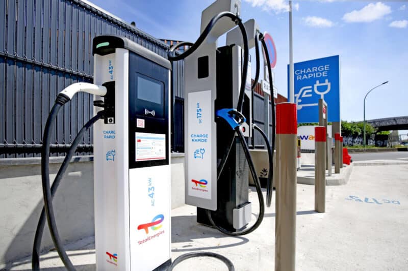 borne de recharge
Charge+ mobilité électrique