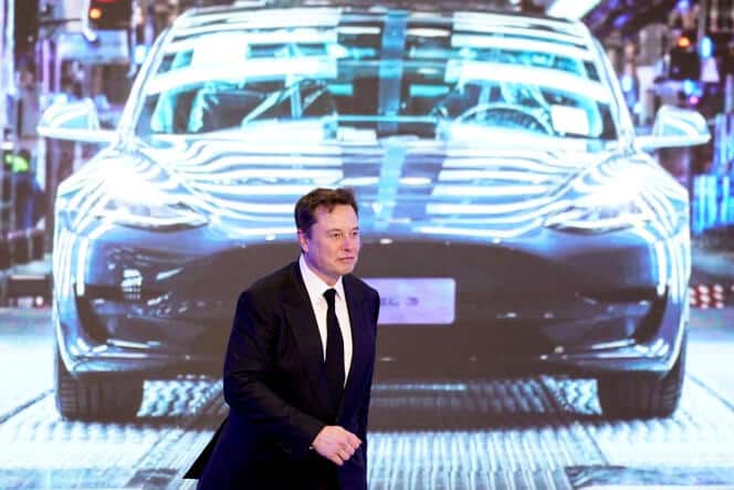 Tesla véhicules électriques abordables Elon Musk