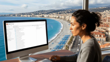 Zimbra Free mail sur lécran de PC d'une femme