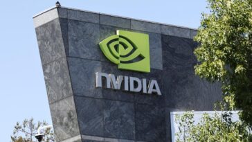 Nvidia dépasse les 1000 milliards de commandes grâce à l’IA agentique